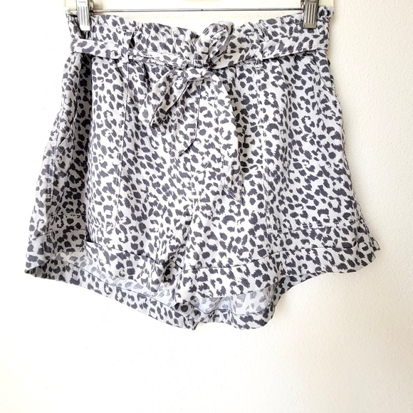 Aerie animal print shorts - M - Picture 1 of 3